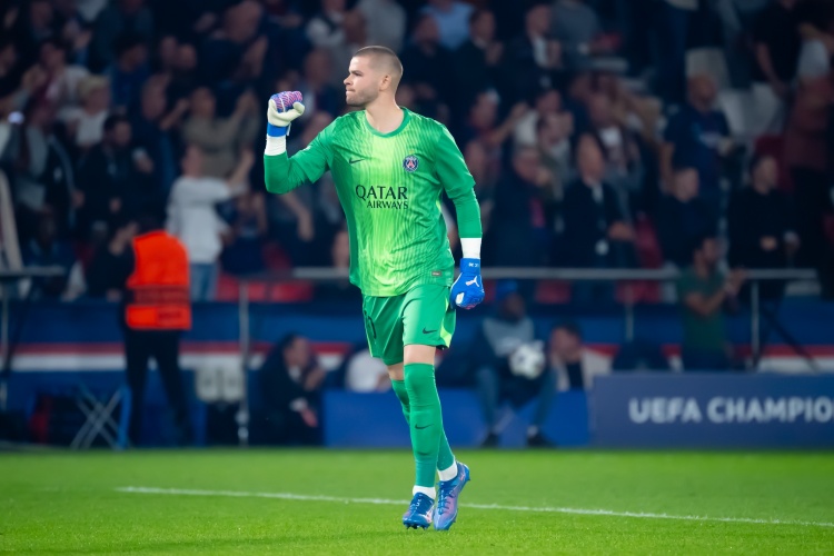 法媒：恩里克重视法国杯的比赛，他应该不会让舍瓦利耶轮休